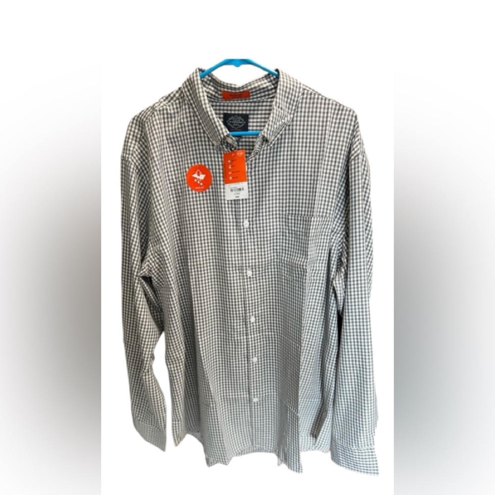 NWT- ST. Johns Bay grey and white checkered shirt.XL